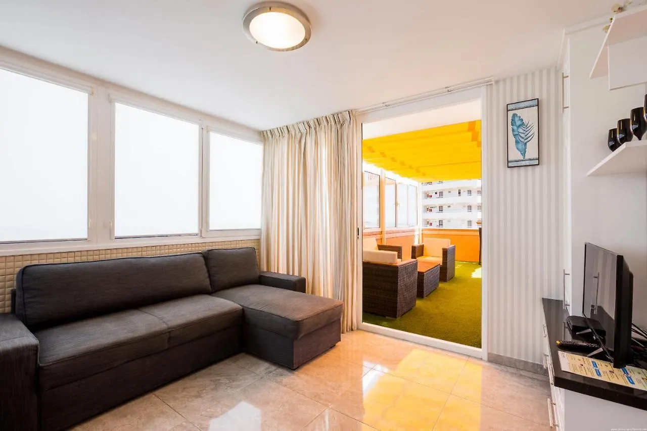 Las Americas de LUX 98m2 Playa Feñabe 0*,